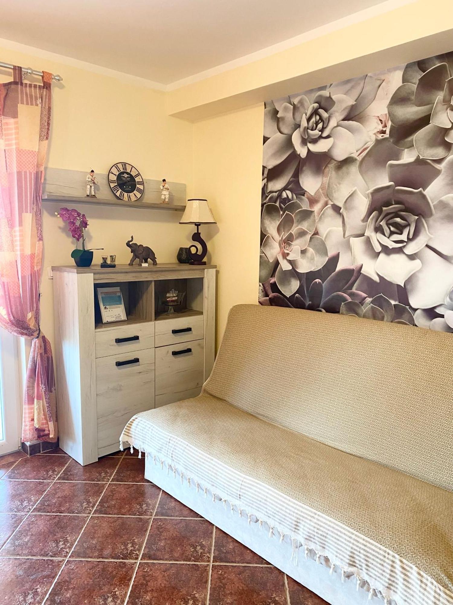 Apartments Villa Viktoria Тиват Экстерьер фото