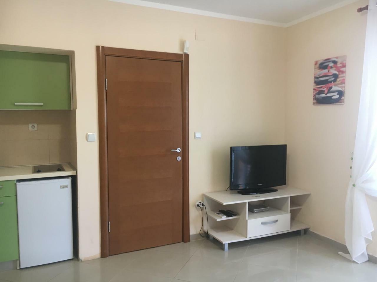 Apartments Villa Viktoria Тиват Экстерьер фото